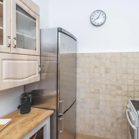 Aphroditi House * 폴리크로노