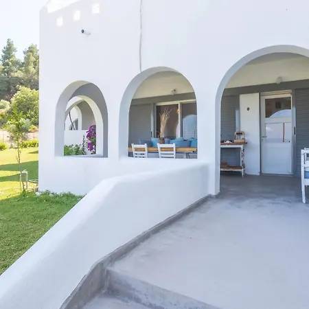 Aphroditi House 폴리크로노