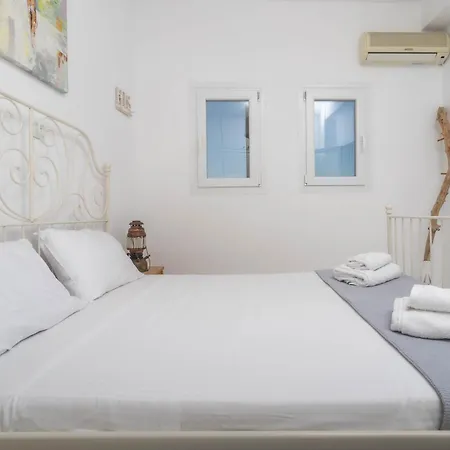 Aphroditi House 펜션