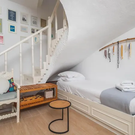 Semesterbostad Aphroditi House